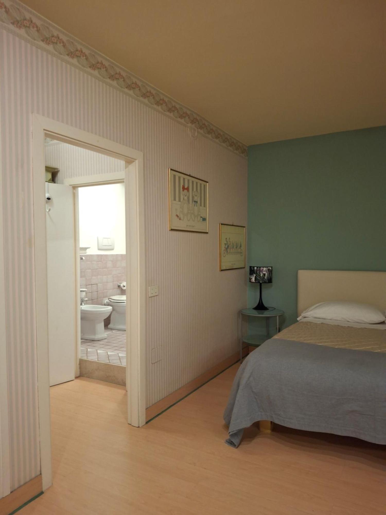 B&B Il Tiglio Porto SantʼElpidio Habitación foto